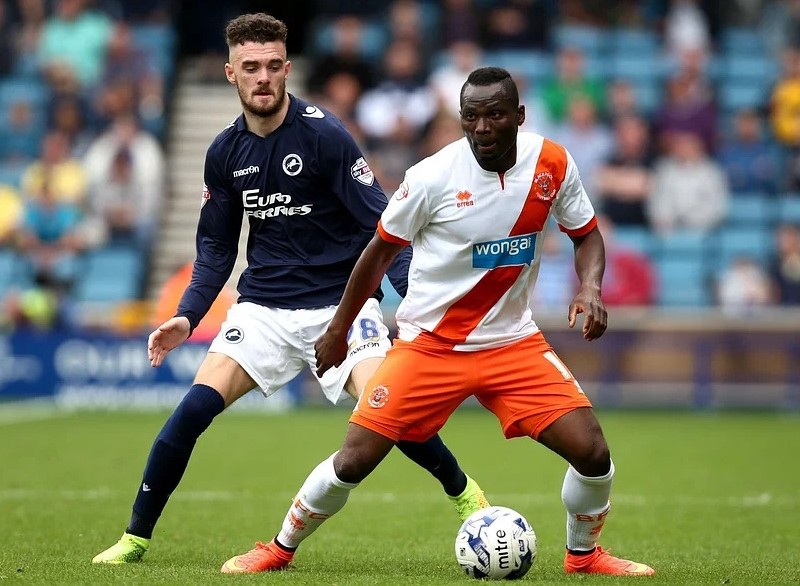 Soi kèo Blackpool vs Millwall, 02h00 ngày 29/4