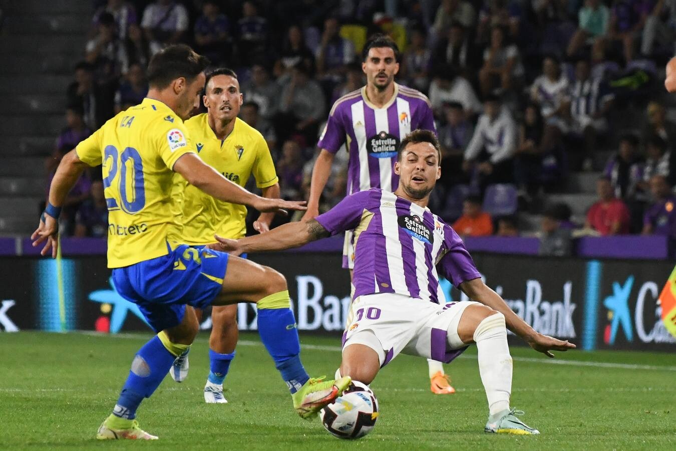 Soi kèo Cadiz vs Valladolid, 02h00 ngày 20/5