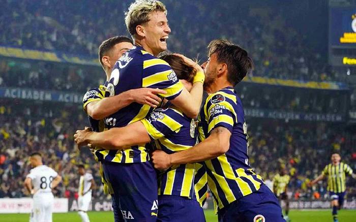 Soi kèo Fenerbahce vs Trabzonspor, 00h00 ngày 19/5